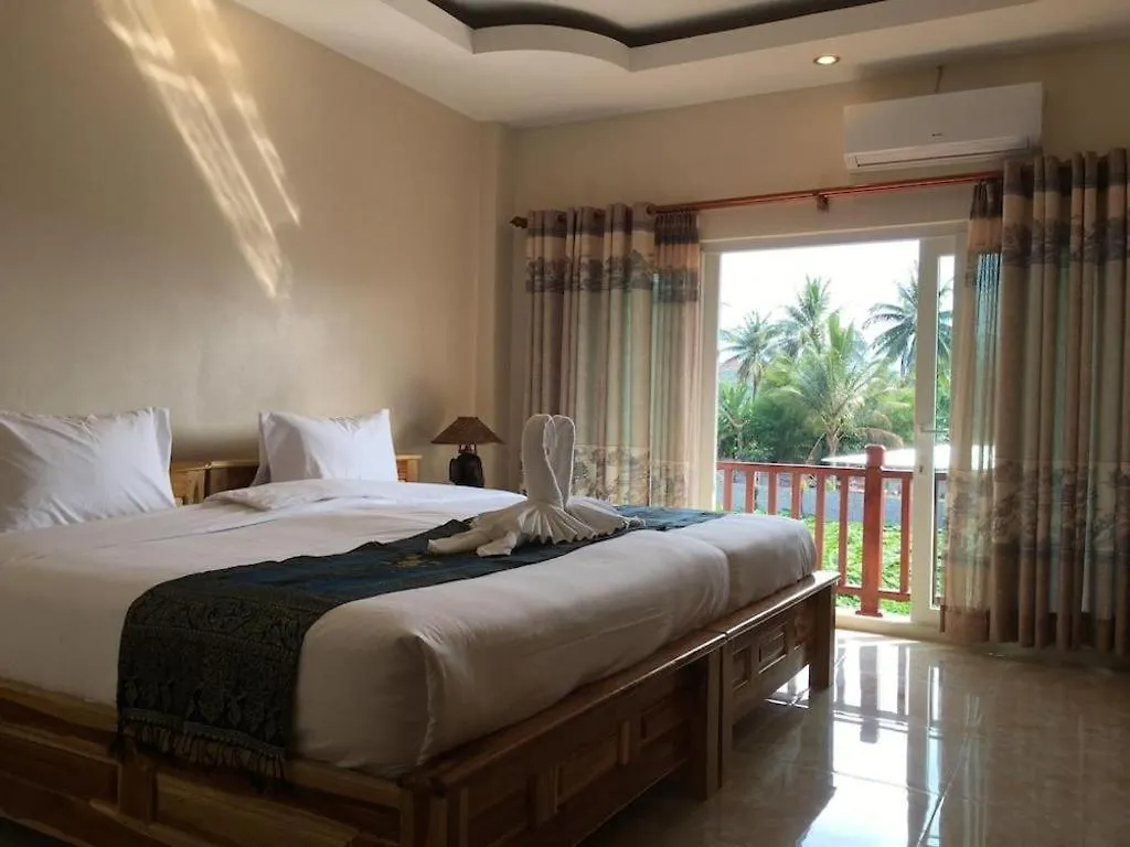 Leego Hotel Luang Prabang 2*,